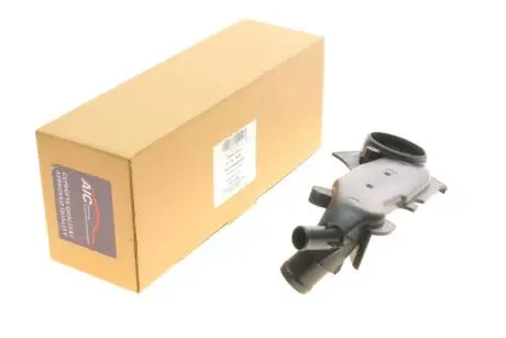 Фланец системы охлаждения Audi A6/VW Passat 2.4/2.8/2.5TDI 96-05 AIC 54241