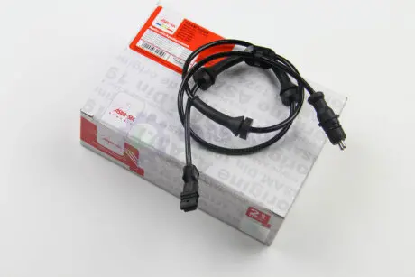 ДатчикАБС перед. Megane II/Scenic 03- Л. (720mm) ASAM 32059