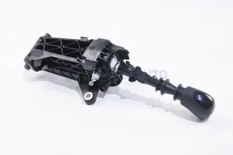 Механизм перемикання передач MB Sprinter/VW Crafter 06- (куліса) AUTOTECHTEILE 100 2619