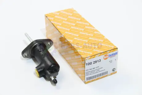 Робочий циліндр зчеплення AUTOTECHTEILE 100 2913