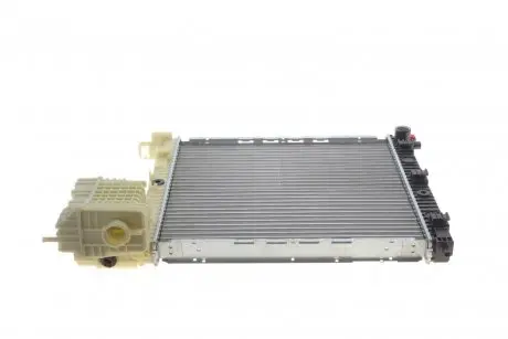 Радіатор охолодження двигуна MB Vito (W638) 2.2CDI/2.3TD 96- AUTOTECHTEILE 100 5036