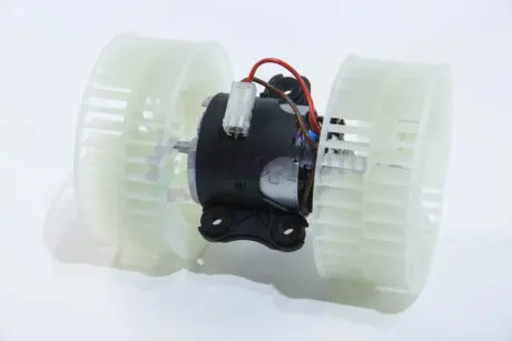Вентилятор салону AUTOTECHTEILE 100 8360