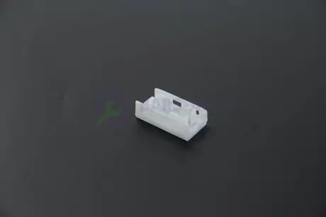 Крепление планки лобового стекла MB Vito (W638) 96-03 (L) (белый) (9808) AUTOTECHTEILE 100 9808