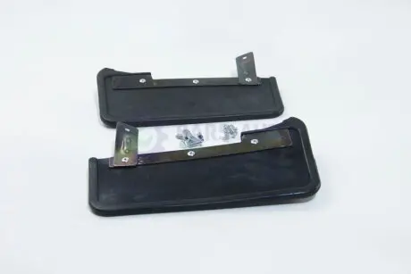 Бризговик (передній) (к-кт 2 шт) VW T5 03- AUTOTECHTEILE 307 5002