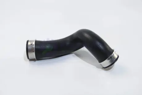 Патрубок интеркулера VW T5 1.9TDI 03- AUTOTECHTEILE 314 5018