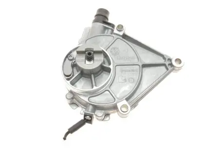 Насос вакуумный 3 (F30/F80) 11-18/5 (F10/F07) 11-17 N20/N26 BMW 11667640279