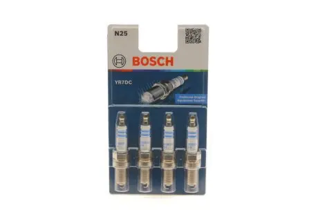 Свеча зажигания Fiat Fiorino/Panda/Punto/Doblo 1.2/1.4i 97- (к-кт 4 шт) BOSCH 0 242 135 801