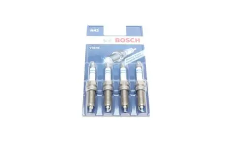 Свічка запалювання Renault Clio III 1.2 16V 05- (к-кт 4 шт) BOSCH 0 242 140 802