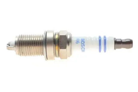 Свеча зажигания Opel Astra/Combo/Omega 1.0-3.2 85- BOSCH 0 242 229 654