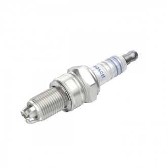 Свічка запалювання VW T4 2.0/2.5i 90-03 BOSCH 0 242 229 658