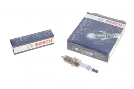 Свеча зажигания MB Vito/Viano (W639) 3.0/3.2/3.7i 03- Double Platinum (к-кт 4шт.) BOSCH 0 242 229 925