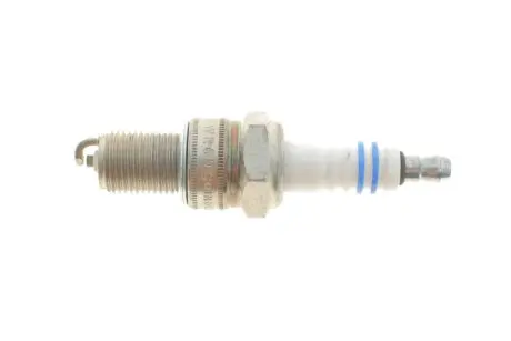 Свічка запалювання Audi/BMW/Fiat/Volvo/VW BOSCH 0 242 240 592