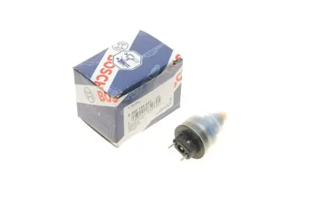 Клапан форсунки VW Golf II/III/Passat B3/B4 1.6/1.8 i 86-99 BOSCH 0 280 150 651