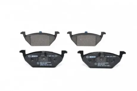 Колодки гальмівні (передні) VW Caddy 03- (вушка вверх) BOSCH 0 986 424 364