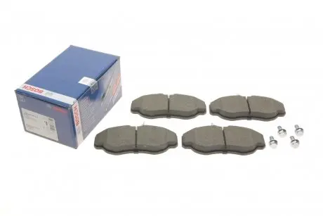 Колодки тормозные (передние) Land Rover Discovery II/Range Rover II 94-04 (Lucas-Girling) BOSCH 0 986 424 565