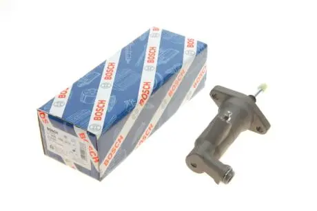 Циліндр сцеплення (робочий) Audi A3/Skoda Fabia/Octavia/Rapid/Yeti/VW Caddy/Golf/Passat B6/B7/B8 03- BOSCH 0 986 486 576