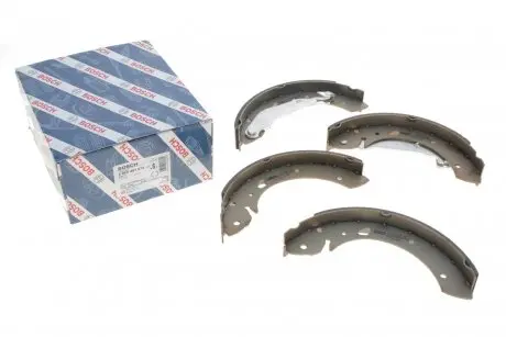 Колодки гальмівні (задні) Toyota Avensis 97-03 (228x36) (барабанні) BOSCH 0 986 487 572