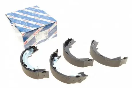 Комплект тормозных колодок Hyundai Santa Fe 00-10/Elantra 05-/Kia Optima 15-/Sportage 04- (190x40) BOSCH 0 986 487 711