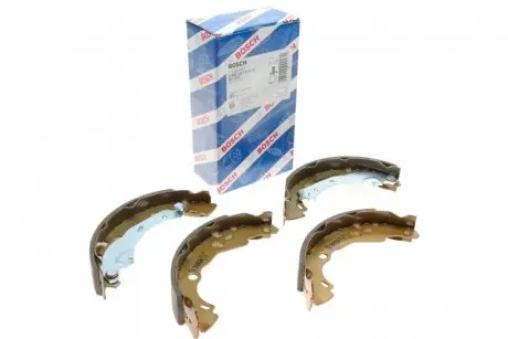 Колодки тормозные (задние) Renault Clio II/IV/Symbol 98- (барабанные) (203.2x39) BOSCH 0 986 487 819