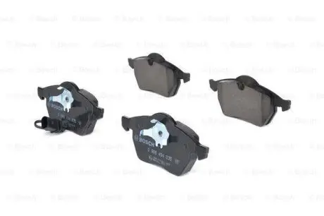 Колодки гальмівні (передні) Ford Galaxy 00-06/VW Sharan 95-10 (+датчики) BOSCH 0986494035