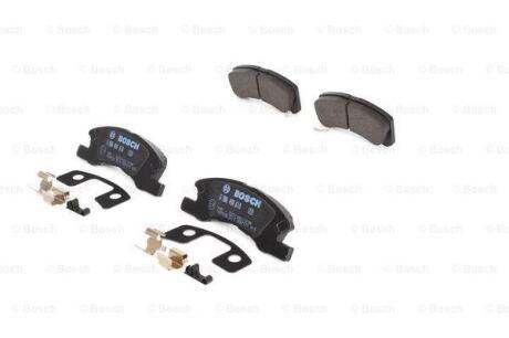 Комплект гальмівних колодок BOSCH 0986494610