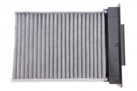 Фильтр салона Citroen C1 05-14/Peugeot 107 05-/Toyota Aygo 1.0i/1.4 HDi 05- (угольный) BOSCH 0986628652