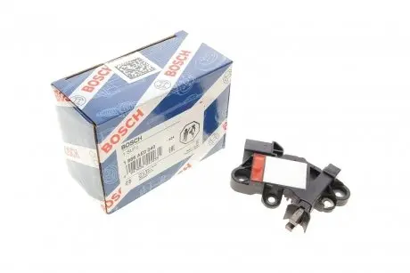 Реле генератора MB C-class (W204)/E-class (W211/W212) 05-14 BOSCH 1 986 AE0 040
