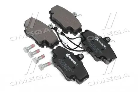 Колодки тормозные дисковые BREMBO P68008