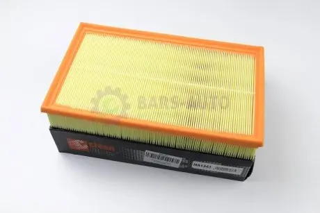 Фільтр повітряний S210/W210 95-03 CLEAN FILTERS MA1343