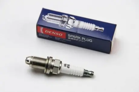 Свічка запалювання Citroen/Opel/Peugeot/Renault/VW DENSO K20PBR
