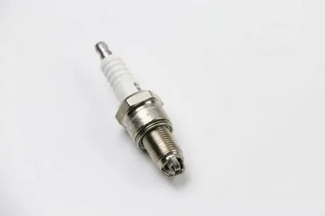 Свічка запалювання Audi/VW DENSO W20EPB