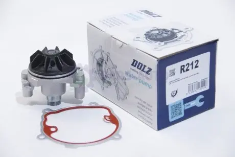 Водяний насос Master/Trafic 2.2/2.5dCi 01- DOLZ R212