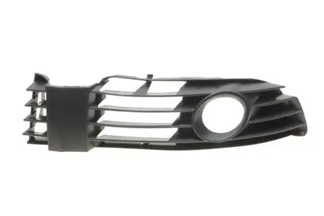 Вставка бампера (без протитуманки) VW Passat 00-05 (R) DPA 88530608702