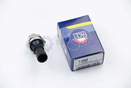 Датчик давления масла (0,5bar/1 конт./чорний) LANOS/ASTRA F/G 1.2-3.2 84- FACET 7.0069