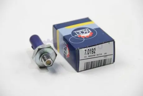 Датчик тиску оливи Audi A4/A6/ Skoda Octavia/Superb/ VW Caddy/Golf/Passat/Tiguan 1.0-3.0 04- FACET 7.0192