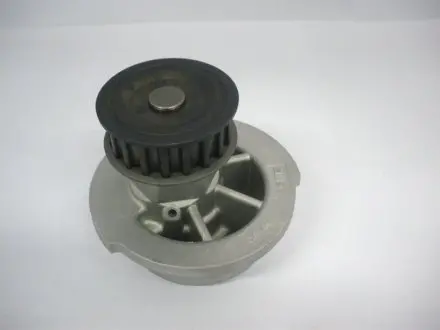 Насос Водяний HYUNDAI/KIA GMB GWDW-13A