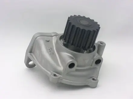 Насос Водяний 2.0 MAZDA 323 GMB GWMZ-70A