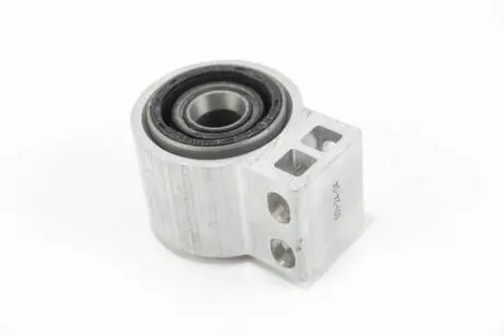 Сайлентблок переднего рычага (зад.) Opel Astra J 09-15 GOODREM RR1030