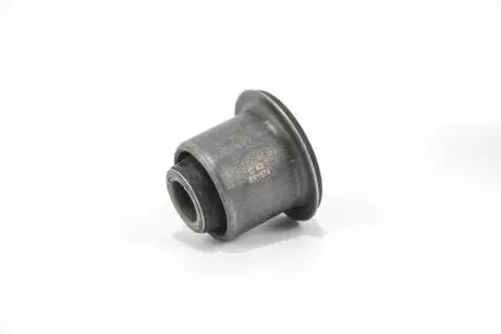 Сайлентблок важеля перед. Duster 10- GOODREM RR1574