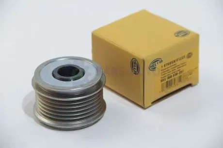 Шків генератора 1.6/1.8/2.0 00- Passat B5/A4/A6 HELLA 9XU358038-331