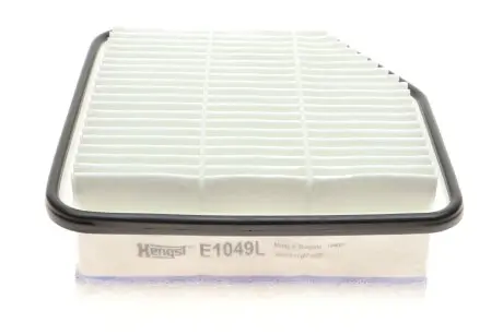 Фильтр воздушный Lexus IS 2.2d 05-12/Toyota Rav4 2.0D4-D/2.2D/D-4D/D 4WD 05-18 HENGST FILTER E1049L