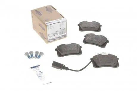 Тормозные колодки (задние) Ford Galaxy 95-06/VW Sharan/Seat Alhambra 95-10/Ibiza 03-08 (+датчик) ICER 181387-700