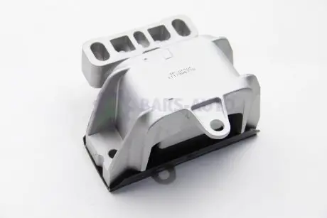 Подушка двигателя передня A3/Octavia/Golf IV 96-10 Л. JP GROUP 1117906770
