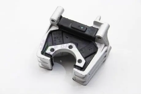 Подушка двигуна задня Vectra B 1.8/2.0 -00 JP GROUP 1217907700