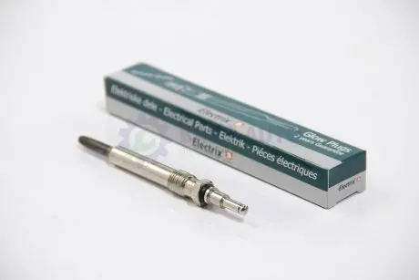 Свічка розжарювання 2.2-2.5D MB W124 93-95/W202 93-00 (11.5V) JP GROUP 1391800100