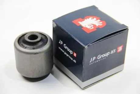Сайлентблок переднего рычага BMW 5 (E28/E34)/7 (E32)/X3/X5 JP GROUP 1440201000