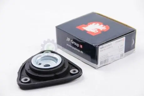 Опора амортизатора перед. Ford Focus/Mazda 3/Volvo C30/S40 II/V50/C70 03- (без подшипника) JP GROUP 1542300800