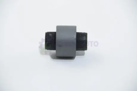 Сайлентблок важеля Santa Fe/Sportage/Ceed 06- (заднього/знизу) KAVO PARTS SCR-3097