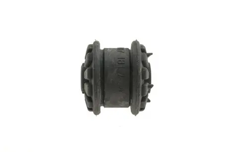 Сайлентблок важеля (переднього) Audi 80/90 -94/VW Passat -88 (попер.) LEMFORDER 10125 02