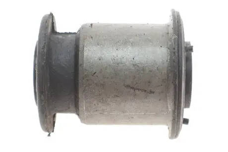 Сайлентблок рычага (переднего/снизу/спереди) VW T4 96-03 LEMFORDER 17681 01